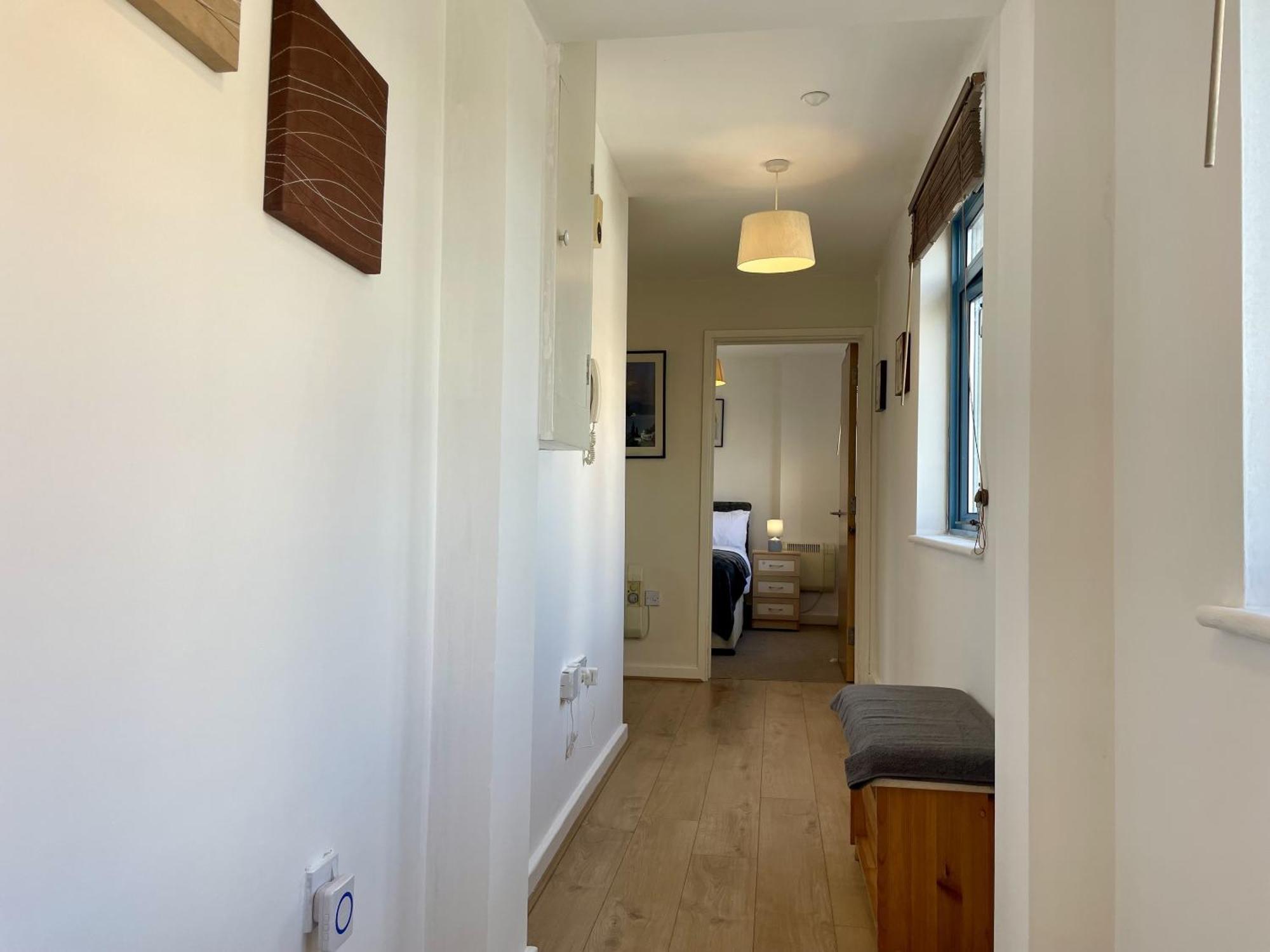 Hk Life Serviced Apartment , City Centre Swindon Eksteriør billede