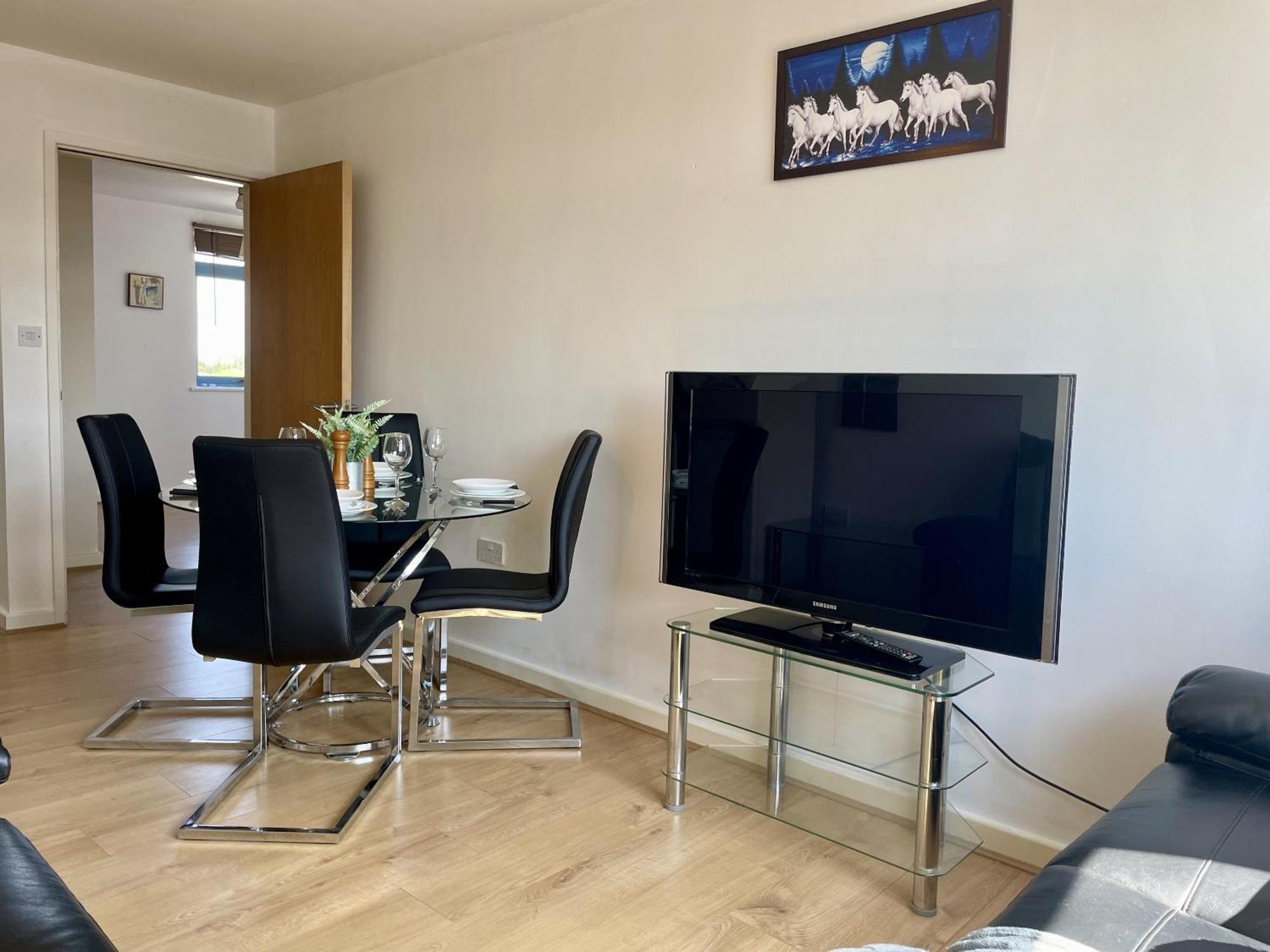 Hk Life Serviced Apartment , City Centre Swindon Eksteriør billede