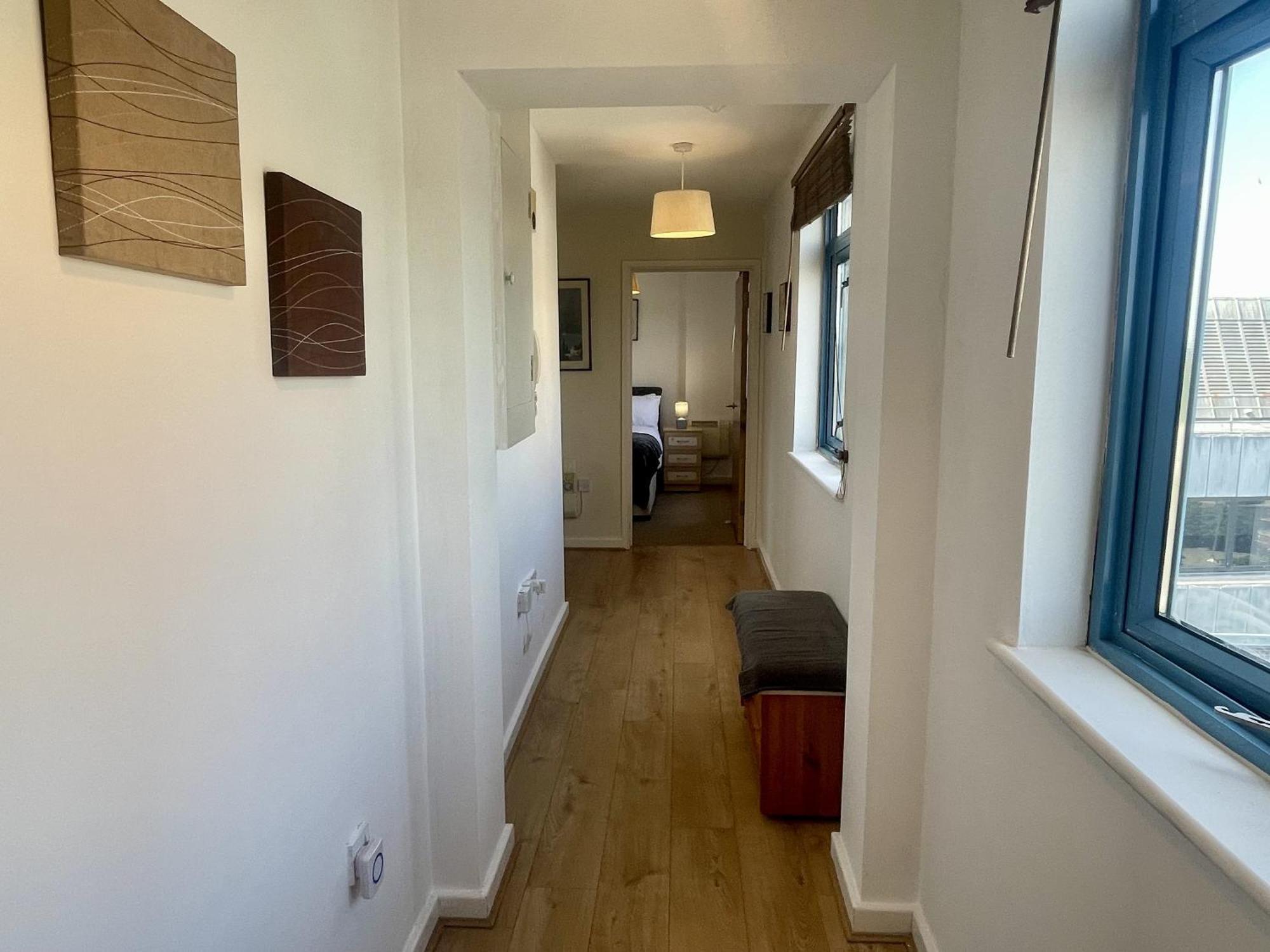 Hk Life Serviced Apartment , City Centre Swindon Eksteriør billede