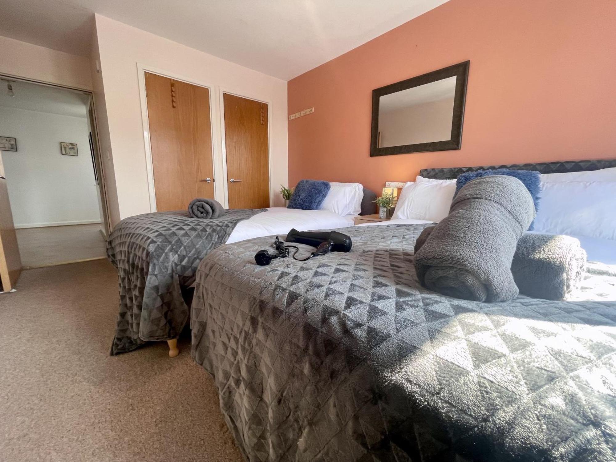 Hk Life Serviced Apartment , City Centre Swindon Eksteriør billede